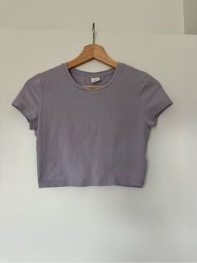 Aritzia TNA Lavender Crewneck Crop Tee